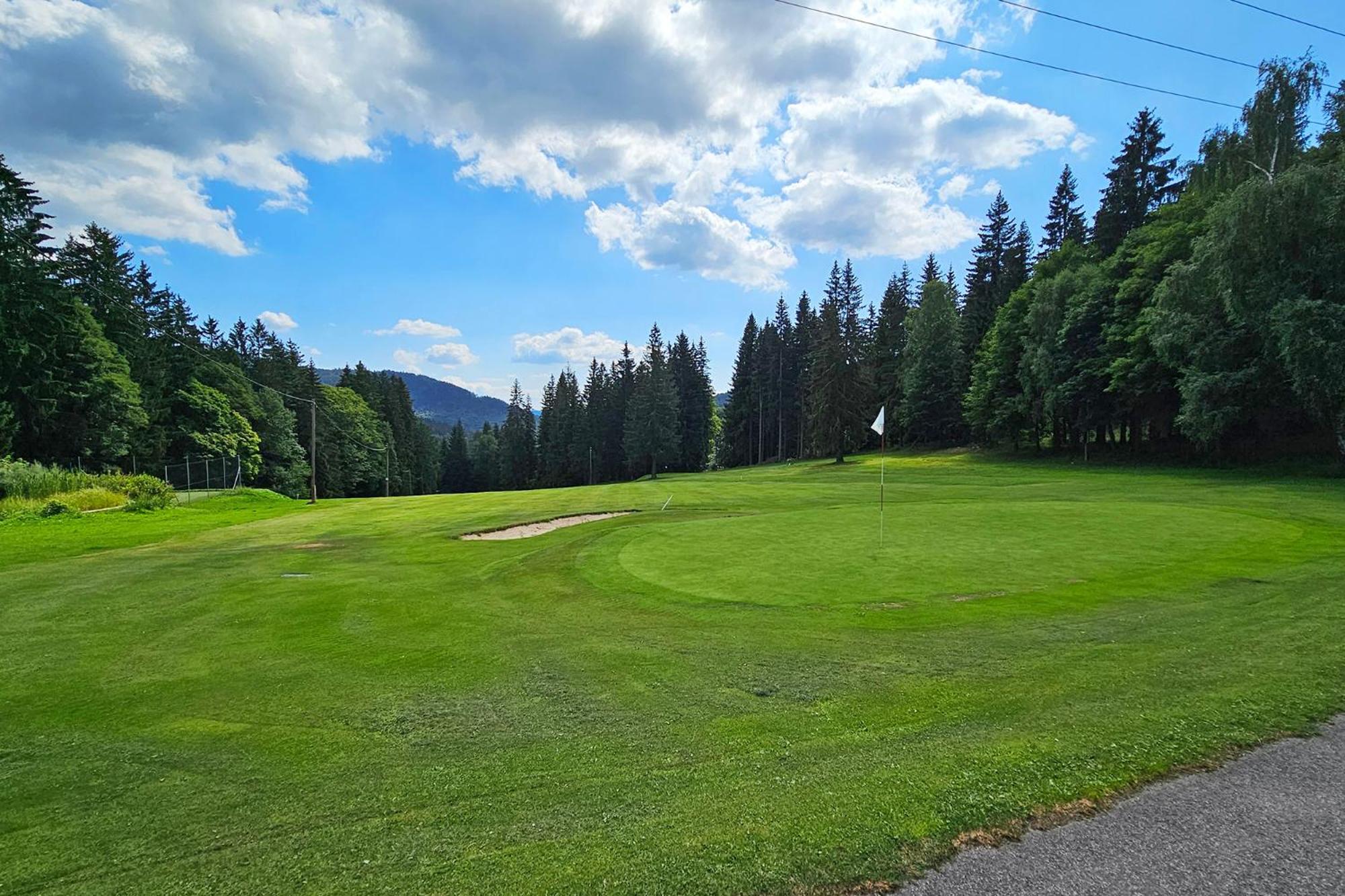 Enjoyharrachov - Atraktivni Slunny Klimatizovany Apartman 14 V Centru Harrachova Se Saunou, Parkovanim, Wifi-Wlan, Sat, Herni Konzoli, Pc S Win 10, Netflix Zdarma A Moznosti Dobijeni Auta S Jedinecnym Vyhledem Na Certovu Horu Se Skokanskymi Mustky Dış mekan fotoğraf