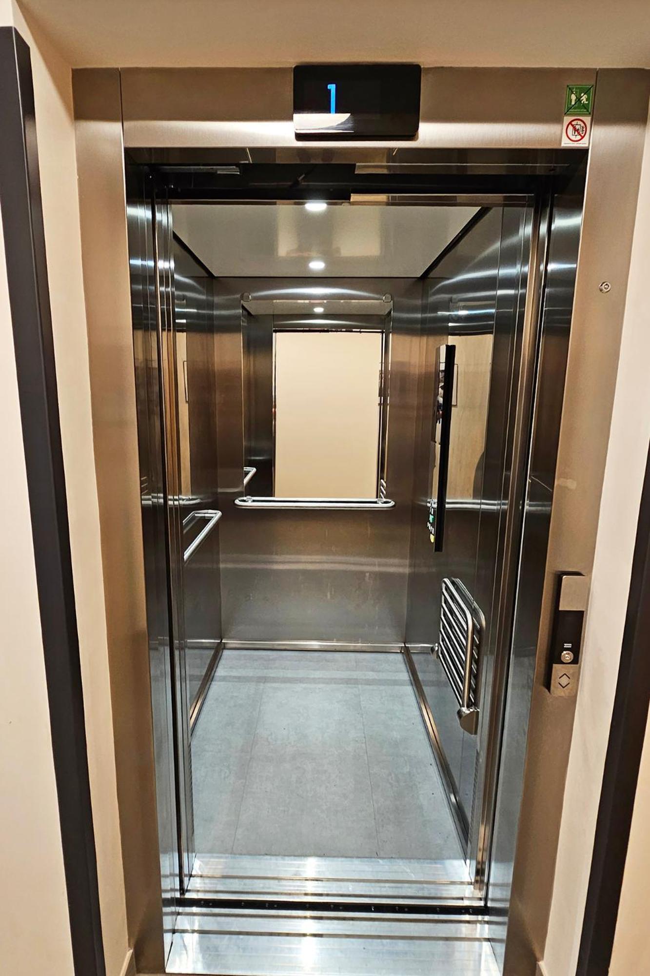 Enjoyharrachov - Atraktivni Slunny Klimatizovany Apartman 14 V Centru Harrachova Se Saunou, Parkovanim, Wifi-Wlan, Sat, Herni Konzoli, Pc S Win 10, Netflix Zdarma A Moznosti Dobijeni Auta S Jedinecnym Vyhledem Na Certovu Horu Se Skokanskymi Mustky Dış mekan fotoğraf